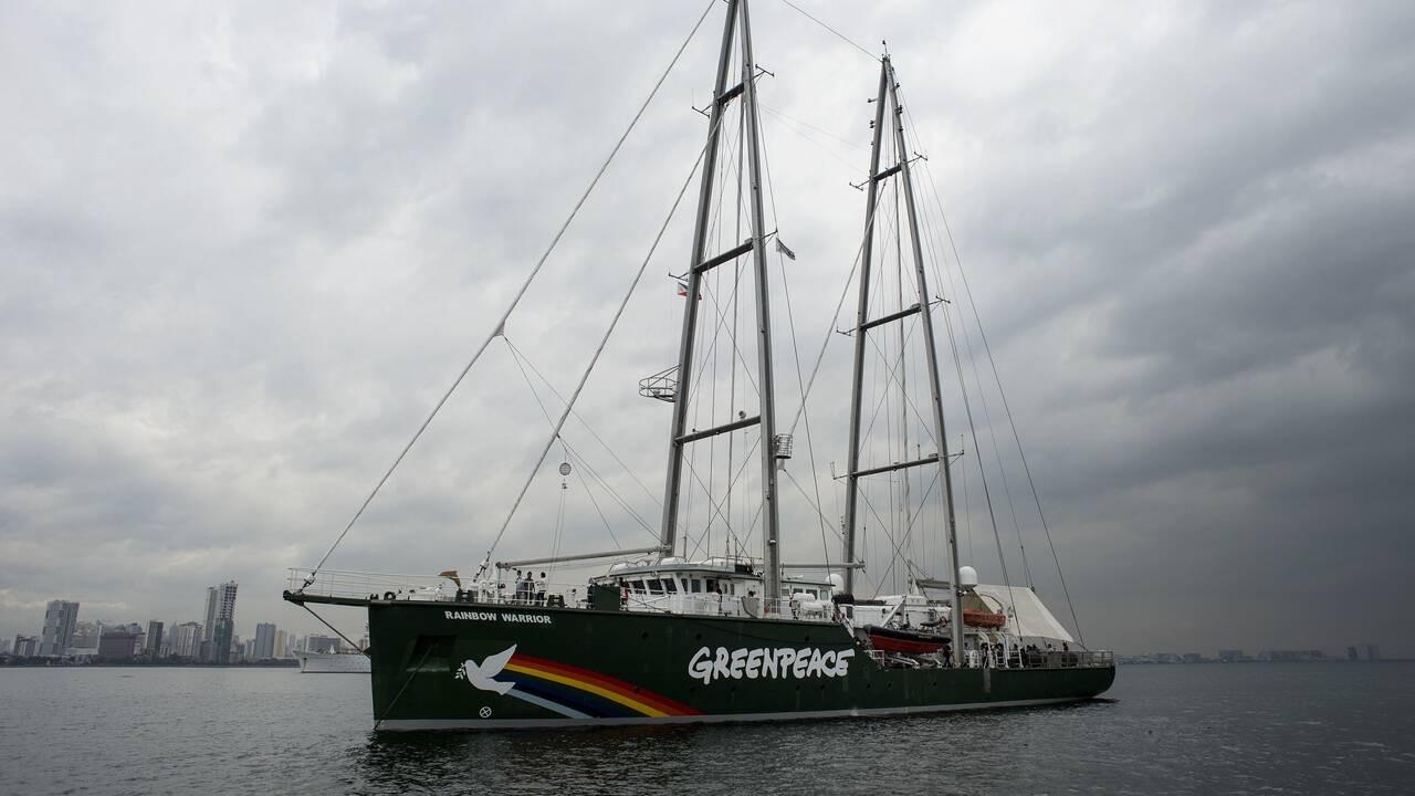 Qui a coulé le Rainbow Warrior ?